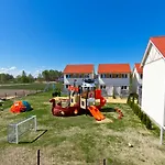 Sloneczna Kajuta - Apartmenty/domki * Dębki