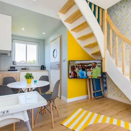 Sloneczna Kajuta - Apartmenty/domki * Debki