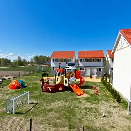 Sloneczna Kajuta - Apartmenty/domki * Debki